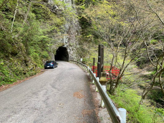 大釜の滝駐車場